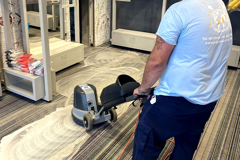 Lavaggio Tappeti con macchinario Puliglobal