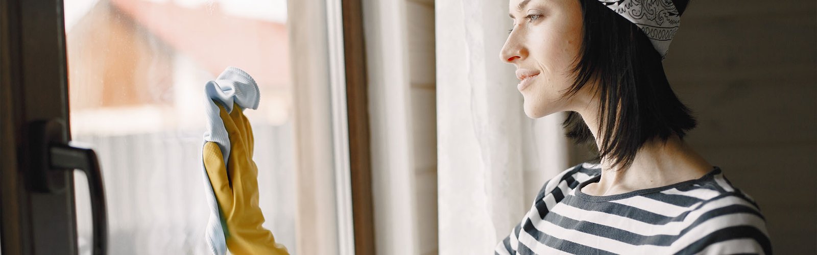 pulizie dopo ristrutturazione vetri